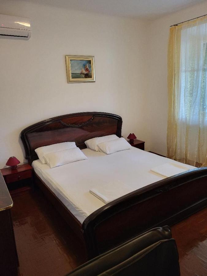 Apartment Dubrovnik Surprise Bagian luar foto